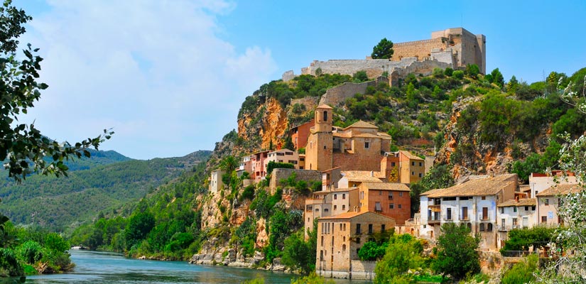 imagen_blog_viajes_castillos-templarios-de-espana_castillo-miravet_bi
