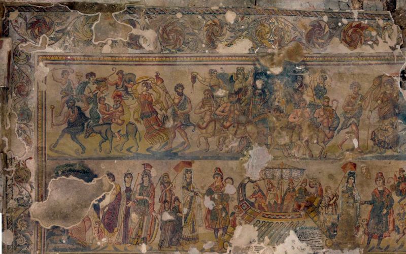 Mitos de Paris y Cortejo de Dionisio en el mosaico de Noheda