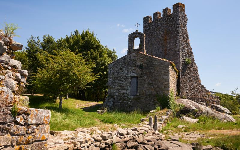 Tower against Vikings in Catoira
