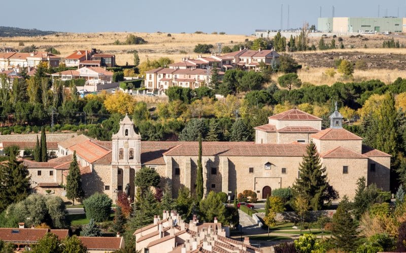 Bajo el convento de la Encarnación se encontraba el antiguo cementerio judío
