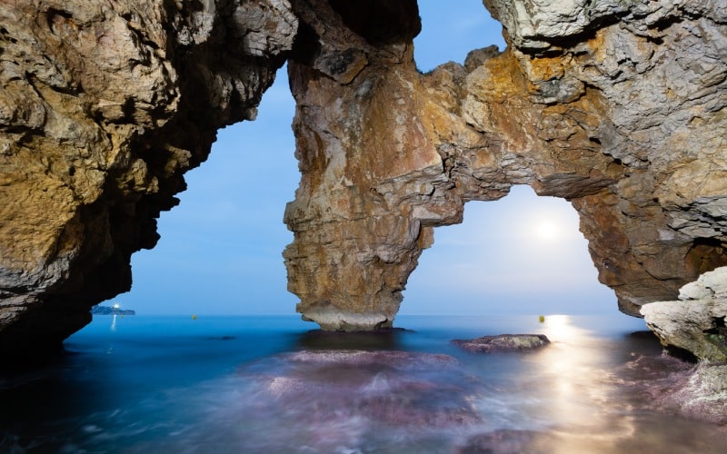 Cova dels Arcs