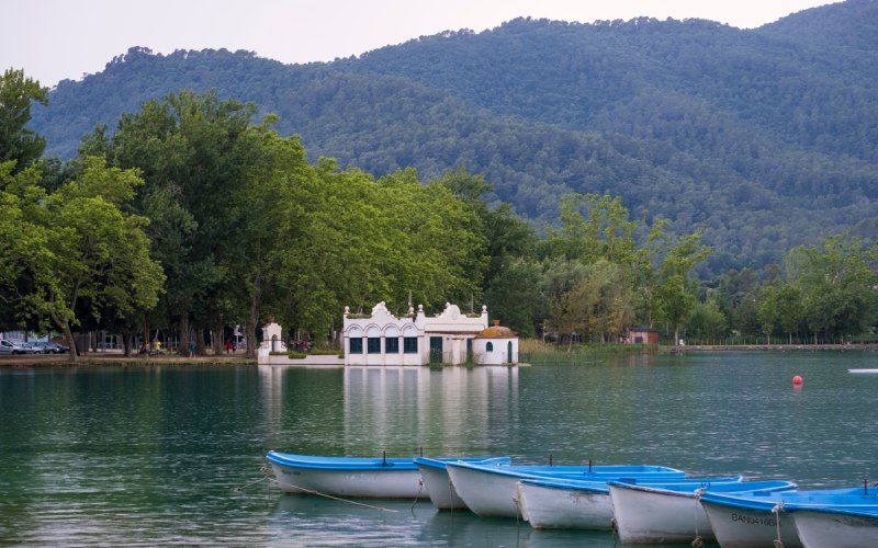 Other impressive aerial views of the Banyoles Lake, in Girona