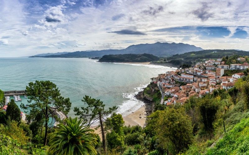 Lastres