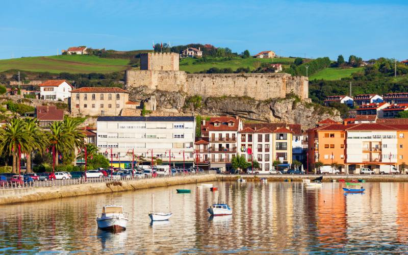 Castle and maritime area
