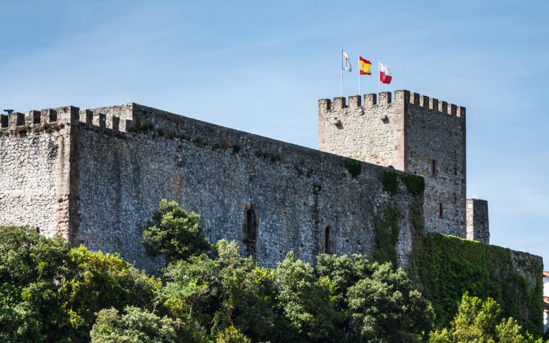 Castle of San Vicente de la Barquera