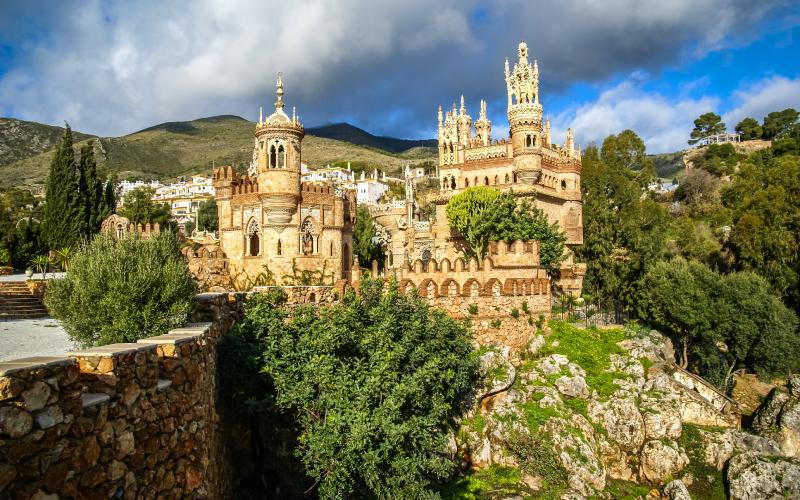 Castillo de Colomares mixes different styles