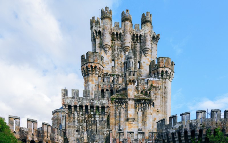 Homage tower