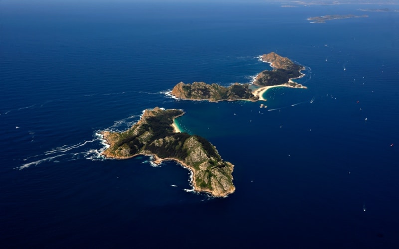 An aereal view of the three islands