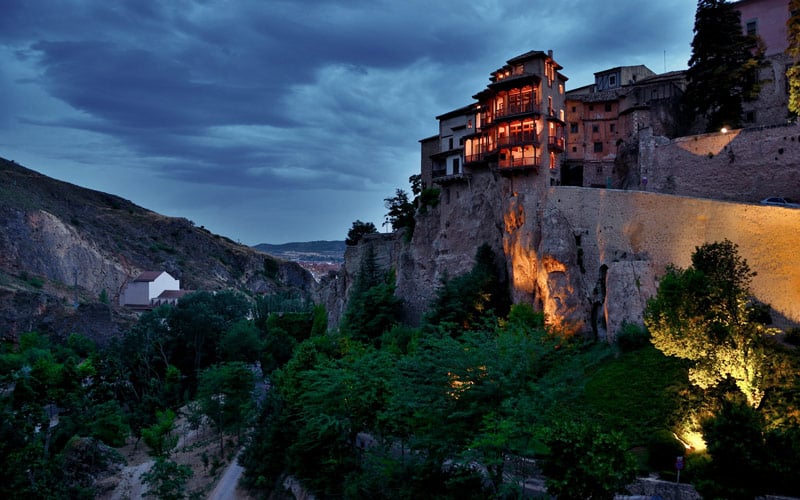The Hanging Houses of Cuenca at night