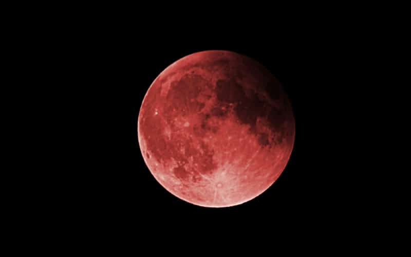 A red moon