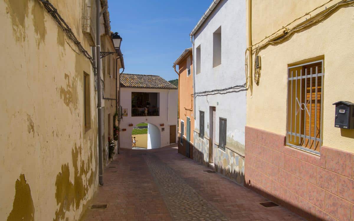 Aielo de Malferit.