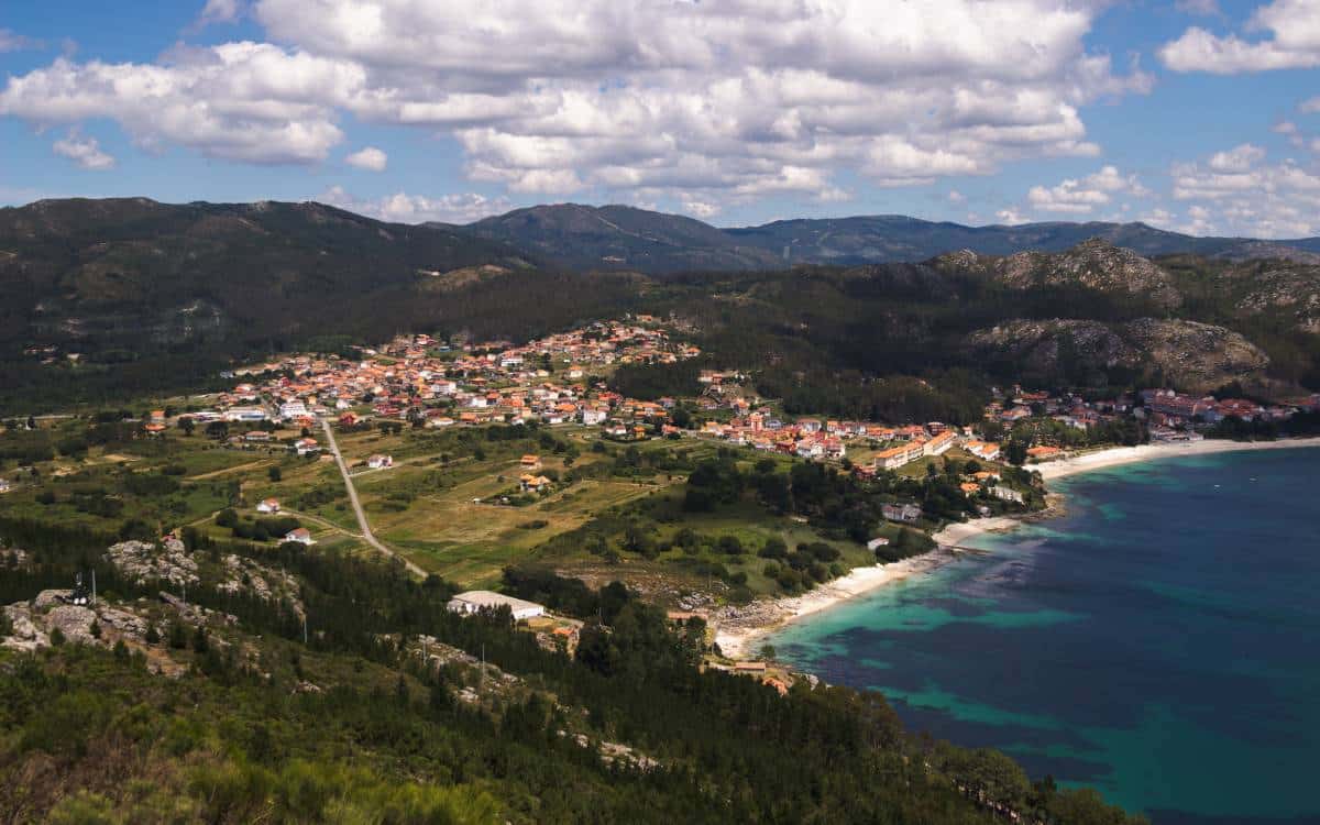 Postcard from Louro.