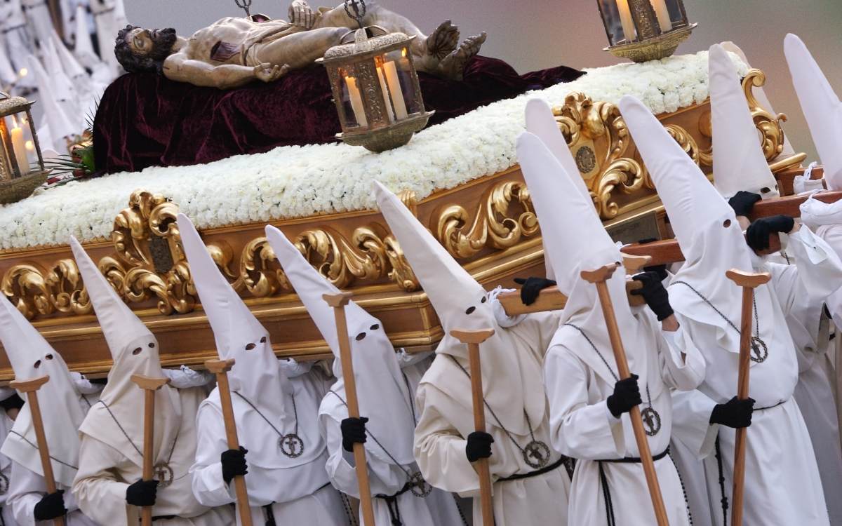 Holy Week 'capirotes'.
