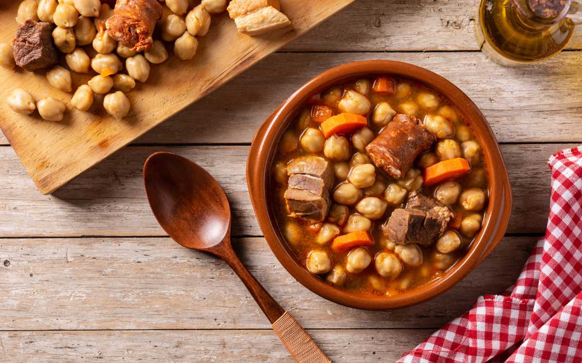 Cocido madrileño.