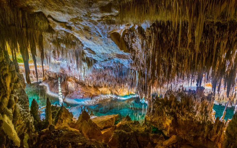 Drach Caves 