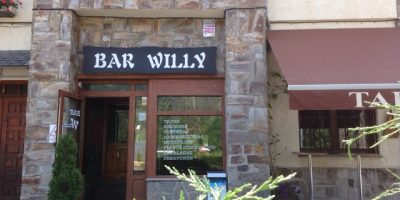 Comer Sallent Gallego bar willy
