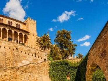 The Royal Palaces of Spain, art as a witness to history