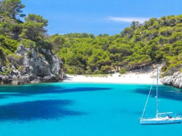 Beautiful coves in Spain to enjoy the sea