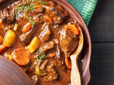 Caldereta de Cordero (Lamb Stew) Recipe, a rural dish for traditional celebrations