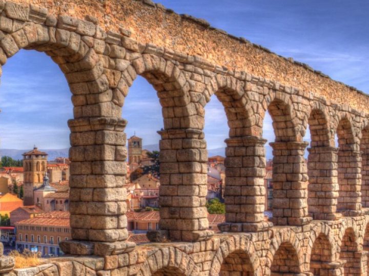 The aqueduct of Segovia | 7 Wonders of Ancient Spain