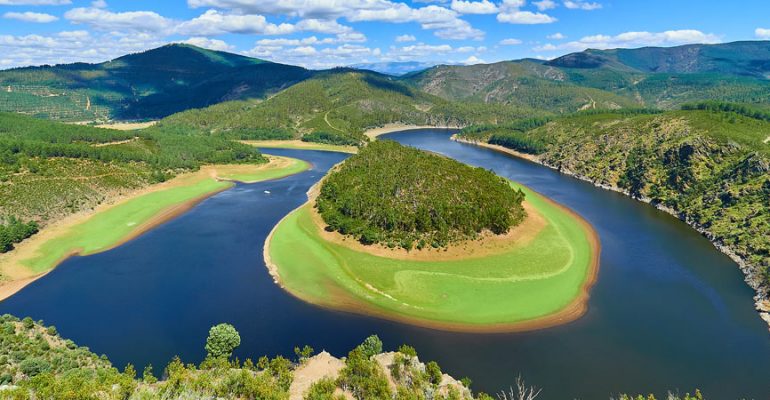 9 fascinating natural landscapes in Spain you need to discover
