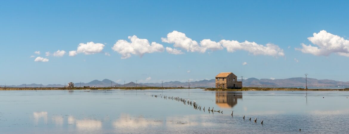 The largest salt lake in Europe is in Spain