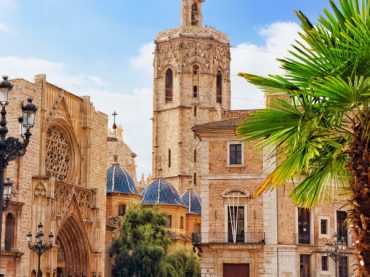Valencia, a medieval city of mysteries and legends
