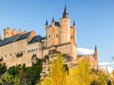 The Alcázar de Segovia, the fairy tale castle par excellence