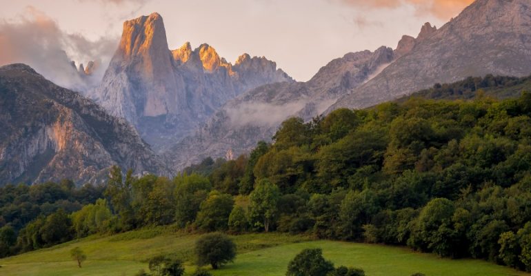 Routes to get lost in the charming Asturias