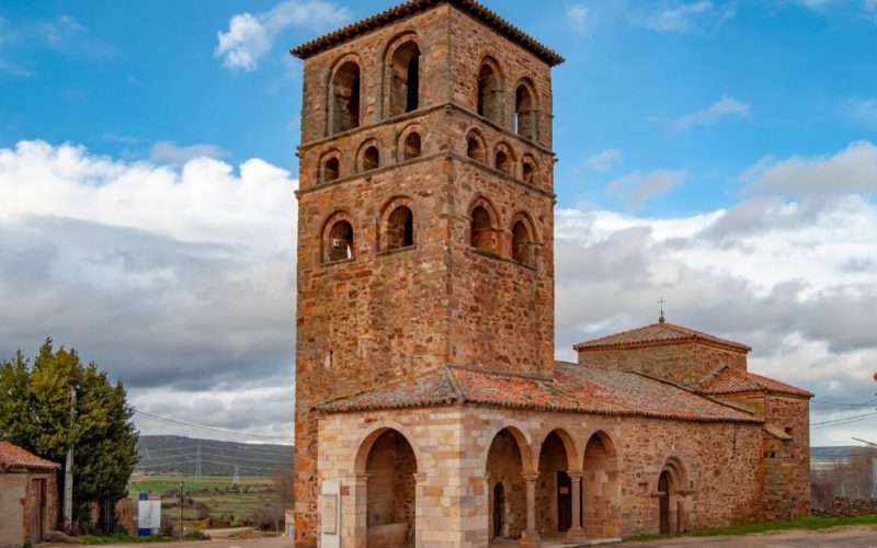 Tower of Santa María de Tábara.