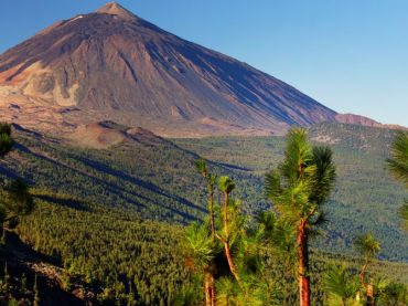 8 hiking routes to discover the Canary Islands